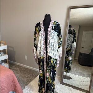 Floral Kimono with Lace Accents